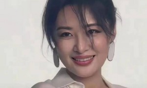 57岁周涛公布拍摄短剧，网友担心别拍的像刘晓庆，拍摄类别你想不到