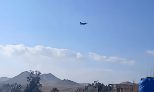 美军三死三伤，特朗普极力支持的政权，给了美国一个惨痛的教训！