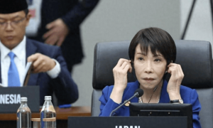 日本抗议不到24小时，中方第二波反制启动，解放军4艘万吨大驱上场