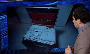 俄罗斯总统出门，总带个“黑色手提箱”，里面真的是核弹按钮？