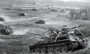 白刃战碾压俄军！鬼子的白刃突击，遇到美军苏军就完全不行了