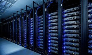 境外黑客植入木马程序攻击我国某电商平台数据，窃取大量用户数据信息，包括涉及国家关键基础设施项目采购等敏感信息，国安部披露