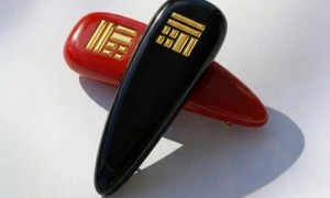 全国限量1件，已售罄！78.88万元足金耳机盒正式发售