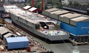 亚洲首艘核航母?搭载54架舰载机满载65000吨,美:世界第三稳了